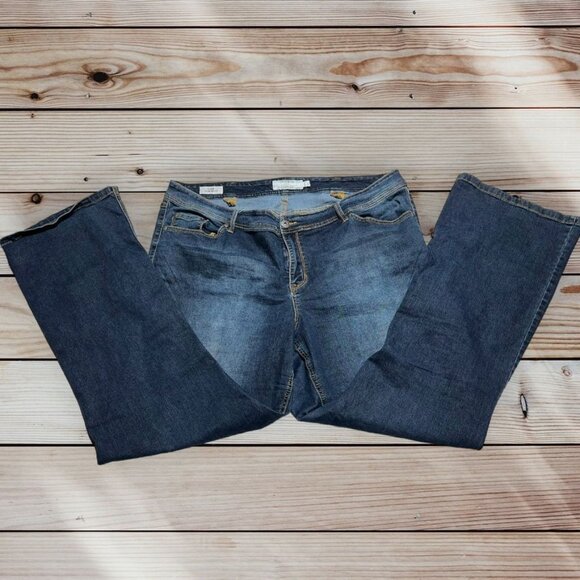Torrid Luxe Slim Bootcut Jeans Size 24 - Picture 1 of 9